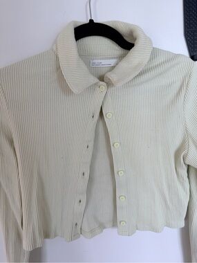 Oak + Fort Ribbed Button-Front Collared Cardigan in Light green